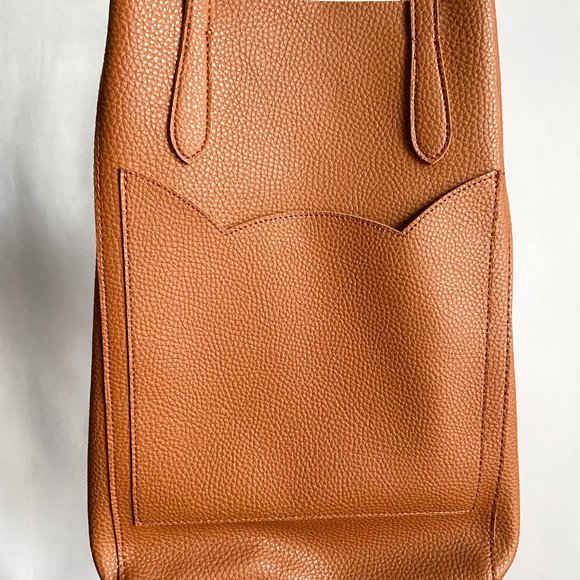 Kitten Pocket Shoulder Tote from Cat Lady Box, leather shoulder bag, leather bag - Picture 3 of 7